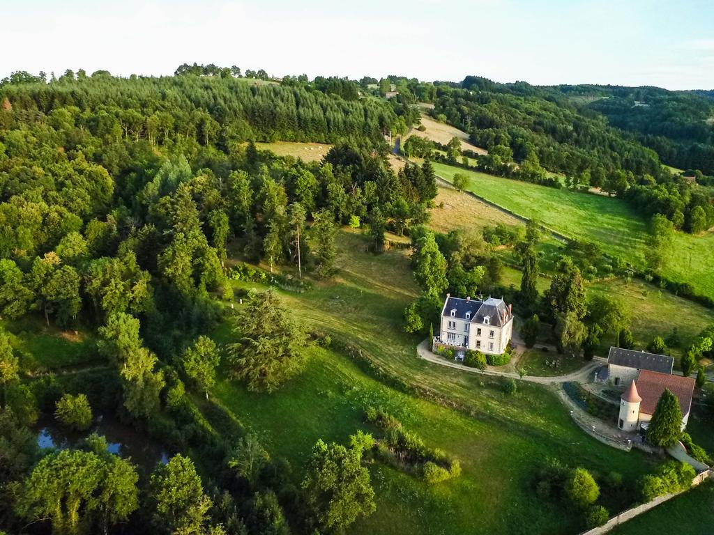 Domaine De Gaudon Bed & Breakfast Ceilloux Bagian luar foto