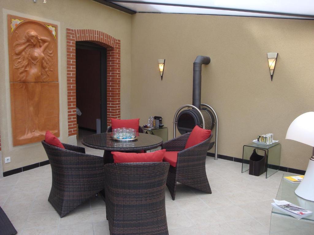 Domaine De Gaudon Bed & Breakfast Ceilloux Bagian luar foto